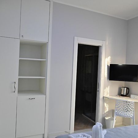 Bed and Breakfast Bebsantaniellohouse1 Неаполь Экстерьер фото