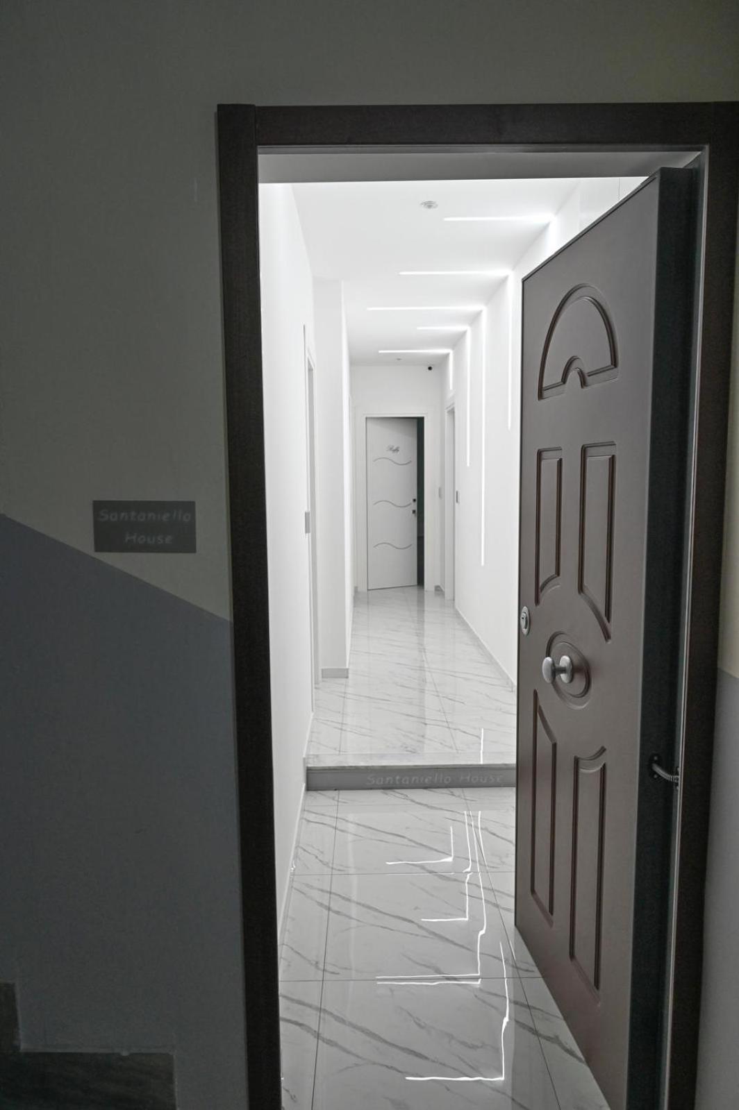 Bed and Breakfast Bebsantaniellohouse1 Неаполь Экстерьер фото