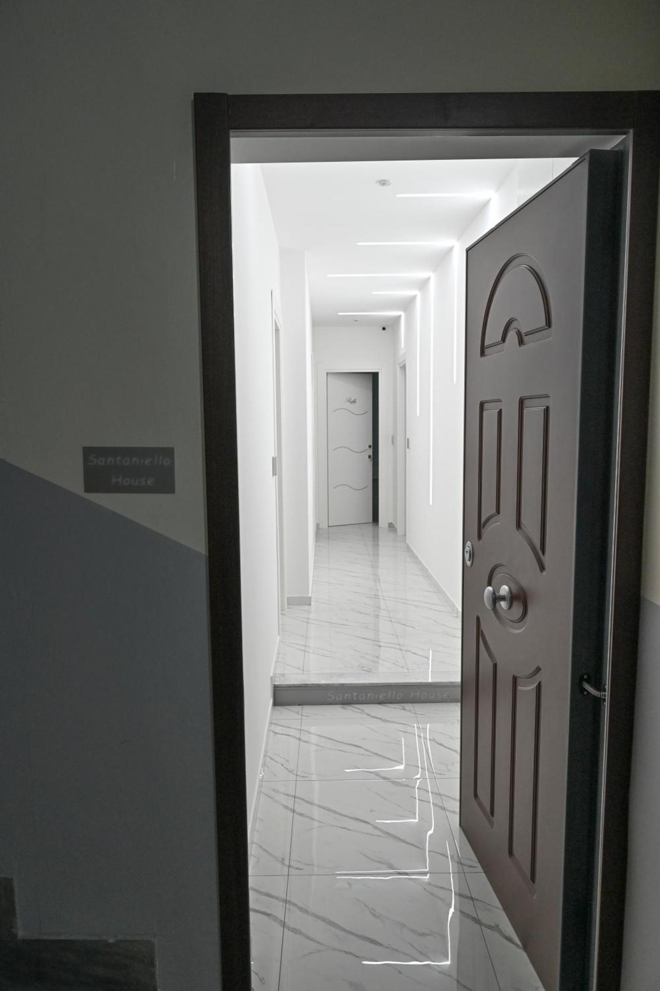 Bed and Breakfast Bebsantaniellohouse1 Неаполь Экстерьер фото
