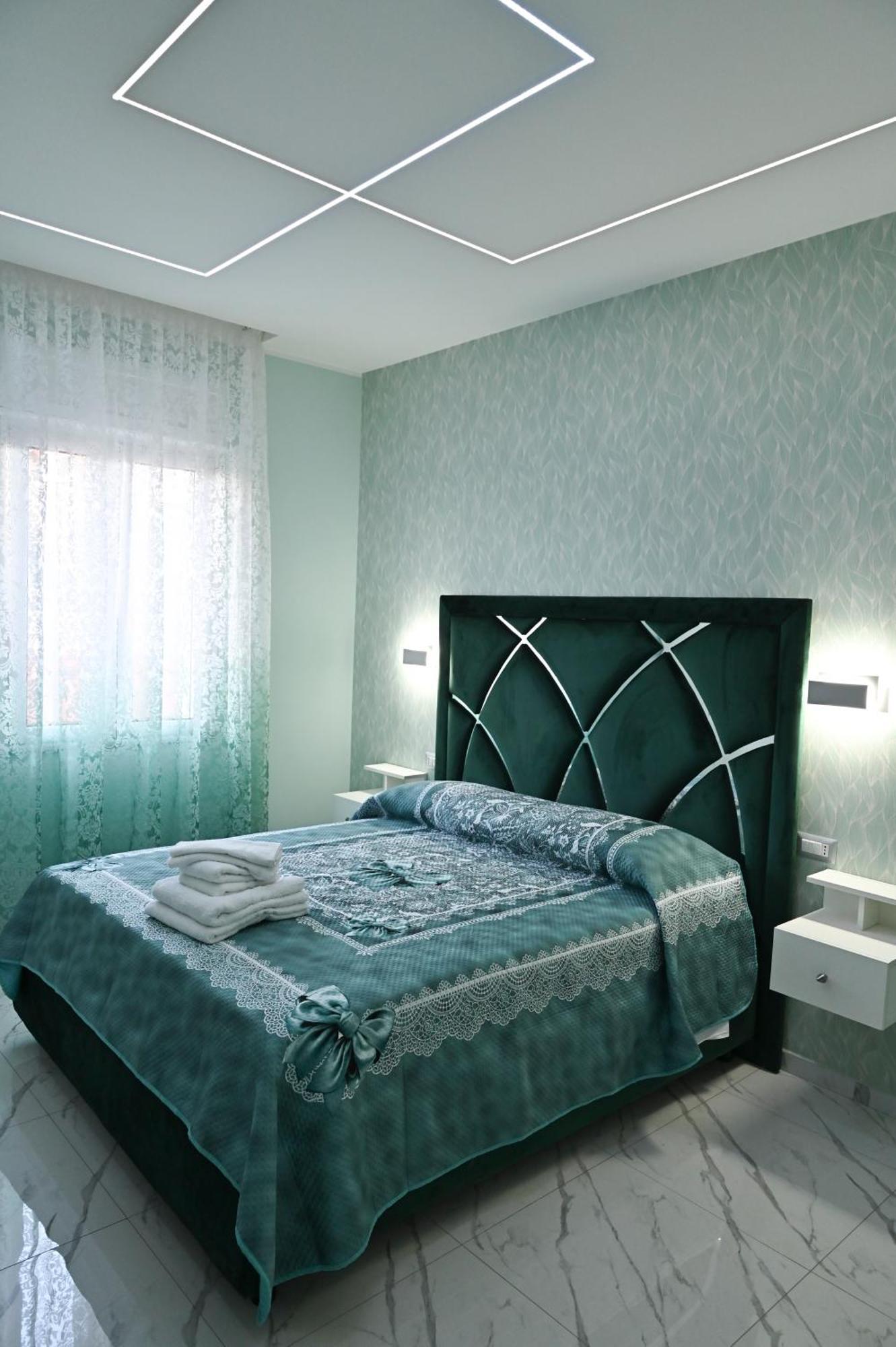 Bed and Breakfast Bebsantaniellohouse1 Неаполь Экстерьер фото