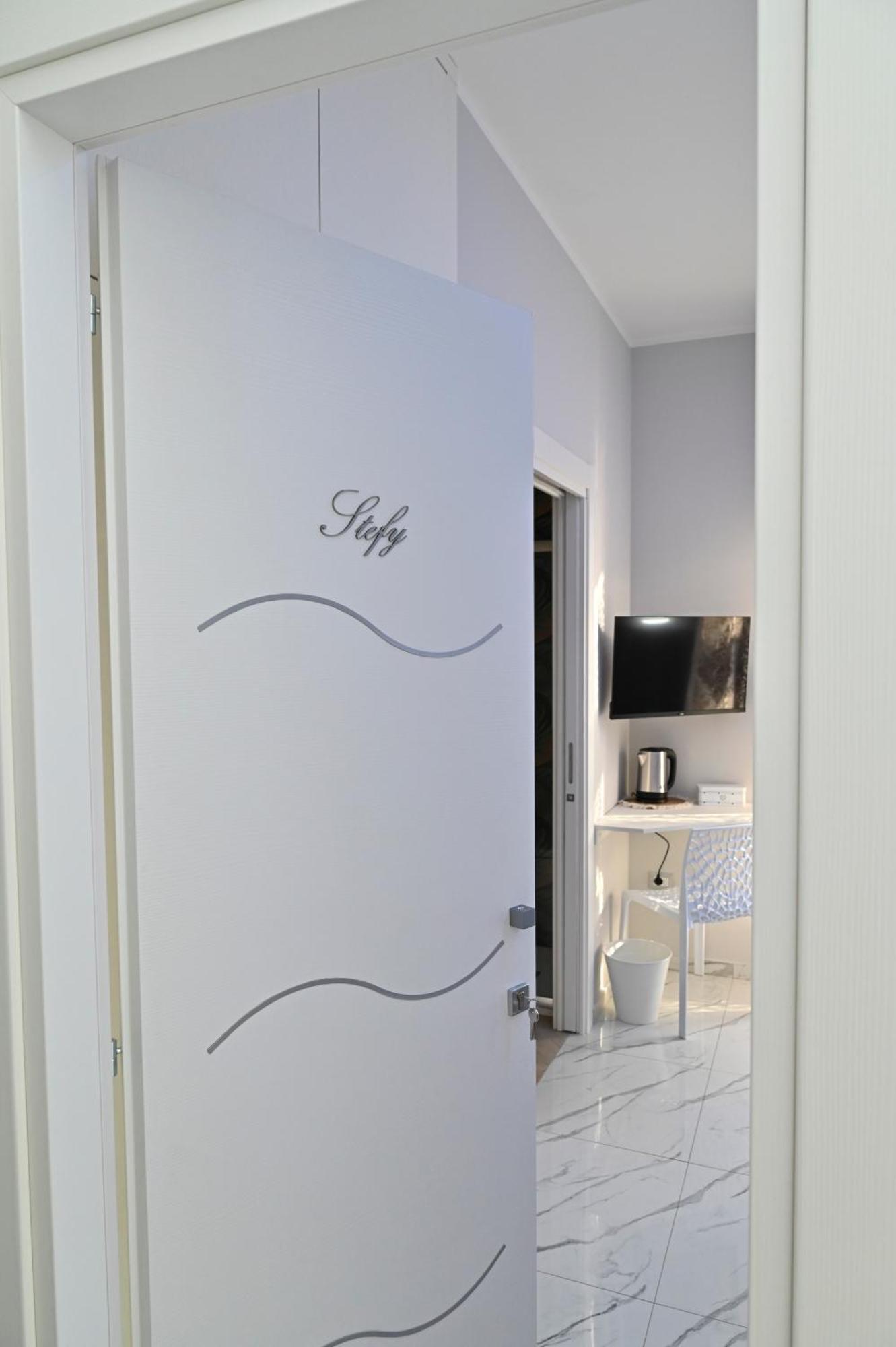 Bed and Breakfast Bebsantaniellohouse1 Неаполь Экстерьер фото