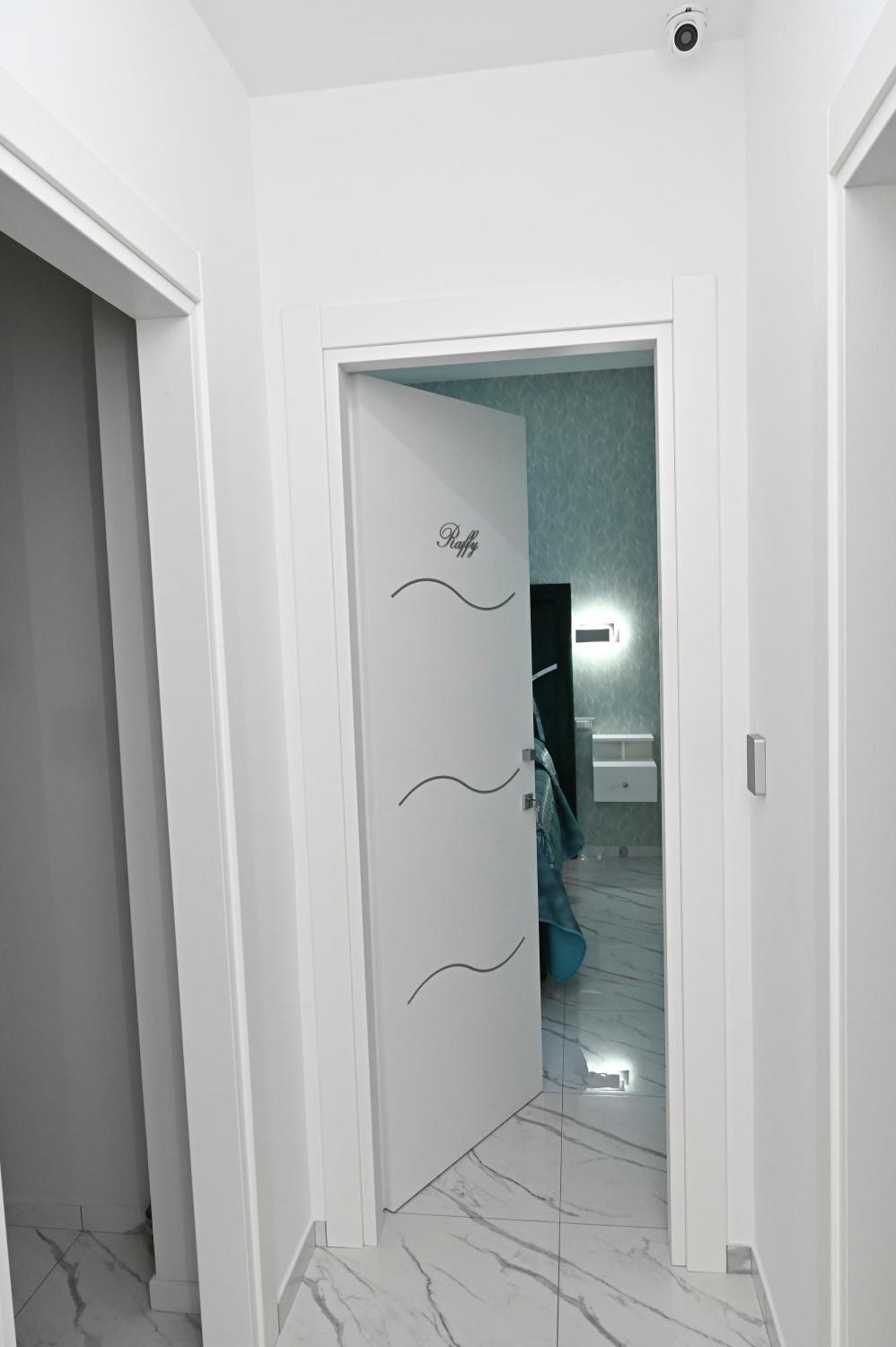 Bed and Breakfast Bebsantaniellohouse1 Неаполь Экстерьер фото