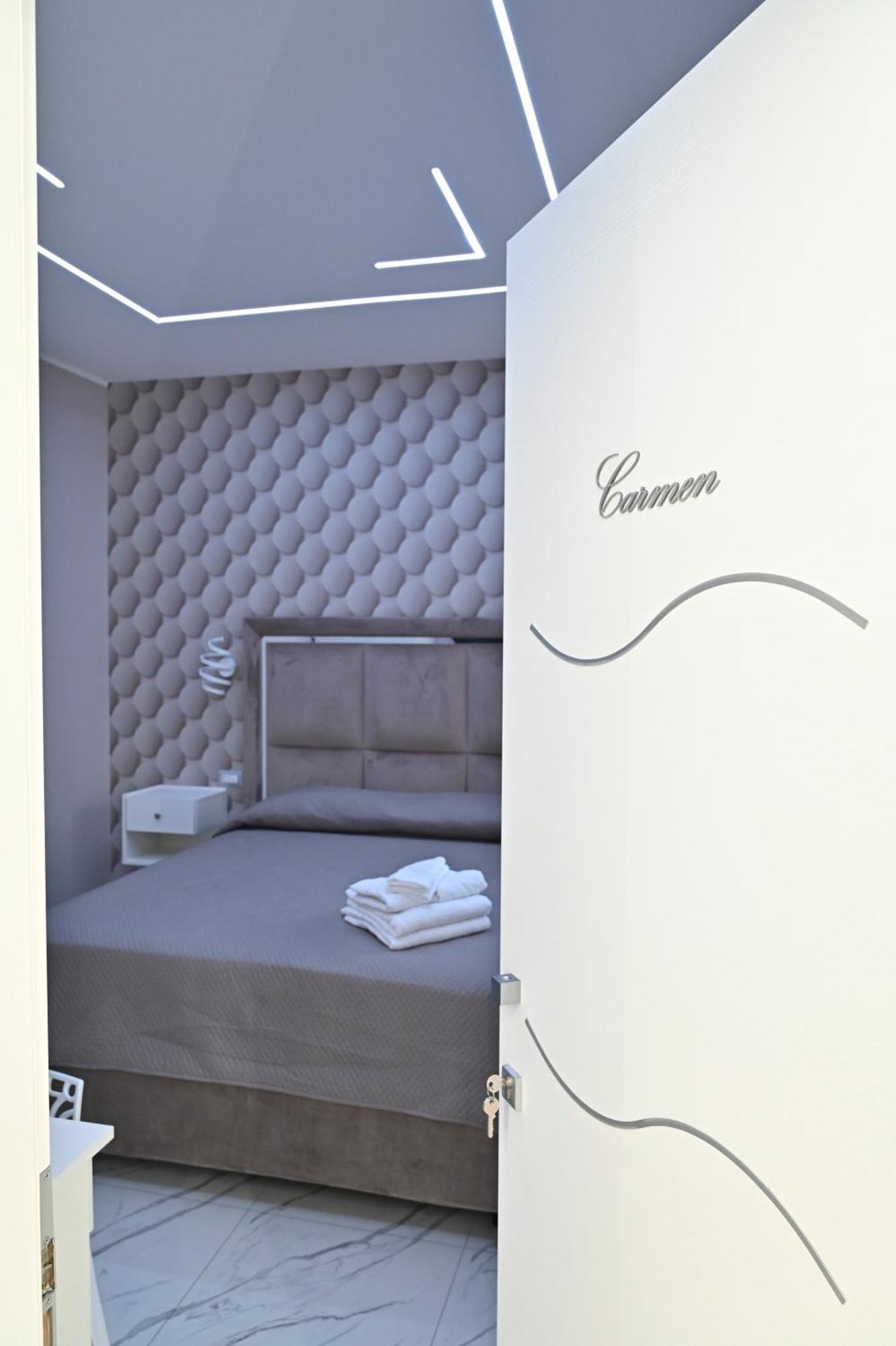 Bed and Breakfast Bebsantaniellohouse1 Неаполь Экстерьер фото
